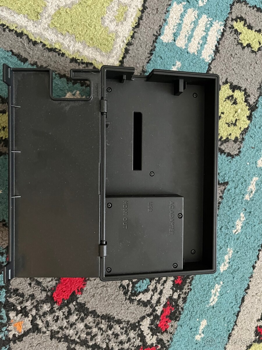 Prodám Nintendo - 4