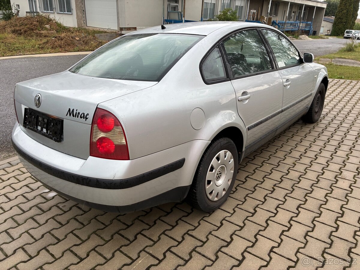 VW Passat 1.9 tdi TP Rakousko r 2001 - 4