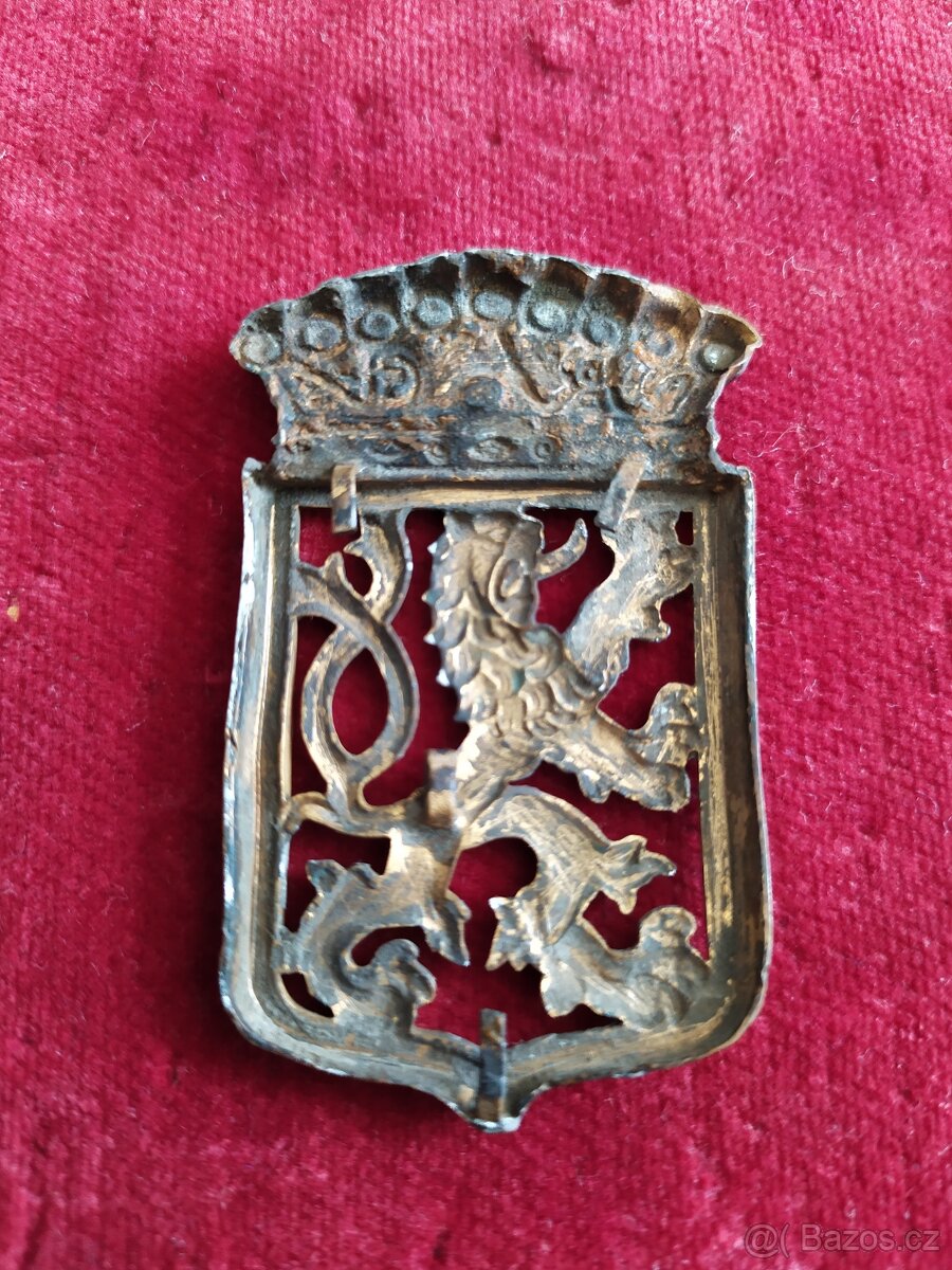 Přední znak na Pragu Alfa - masivní originál 2 - 4