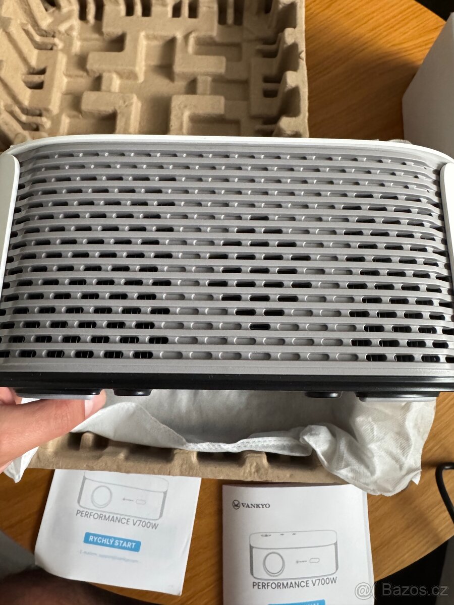 VANKYO PERFORMANCE V700W Projektor - 4