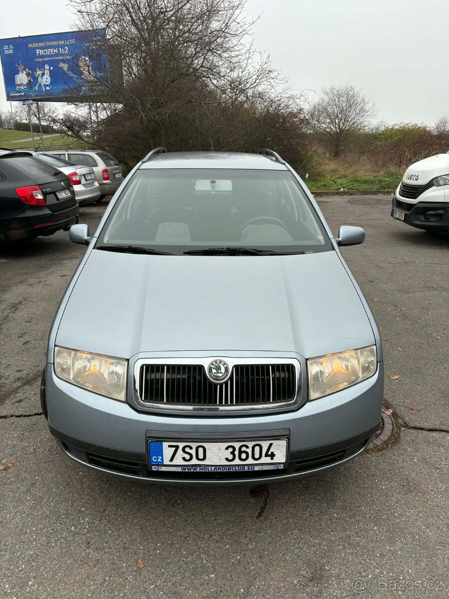 Pronájem auta Škoda Fabia - 4