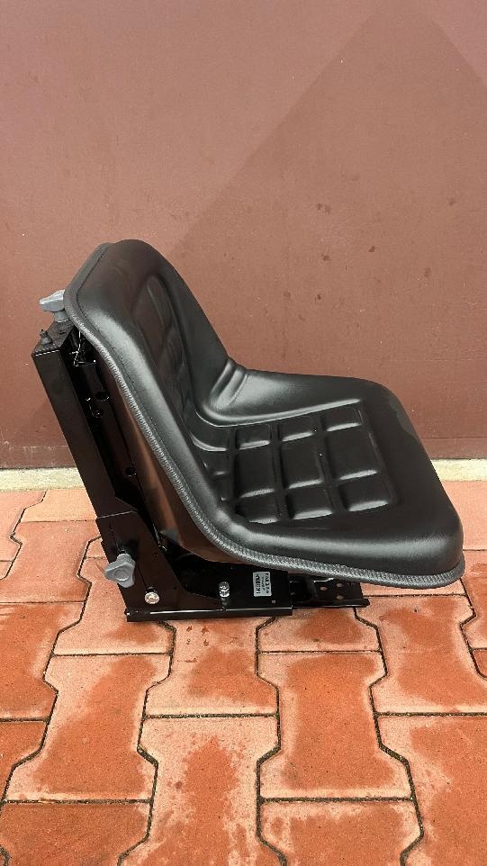 KŘESLO SEDADLO PLNÉ ODPRUŽENÉ TRAKTOR BAGR KOMBAJN - 4