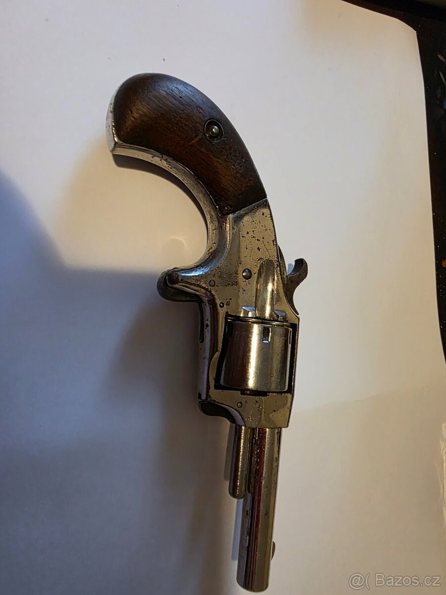 Prodám historický revolver cal 22long - 4