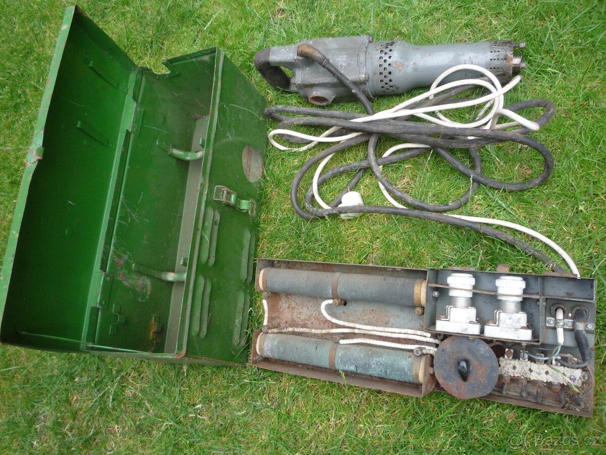 prodám - Sada vysouvacích podpěrných tyčí /stanové - cvičebn - 4