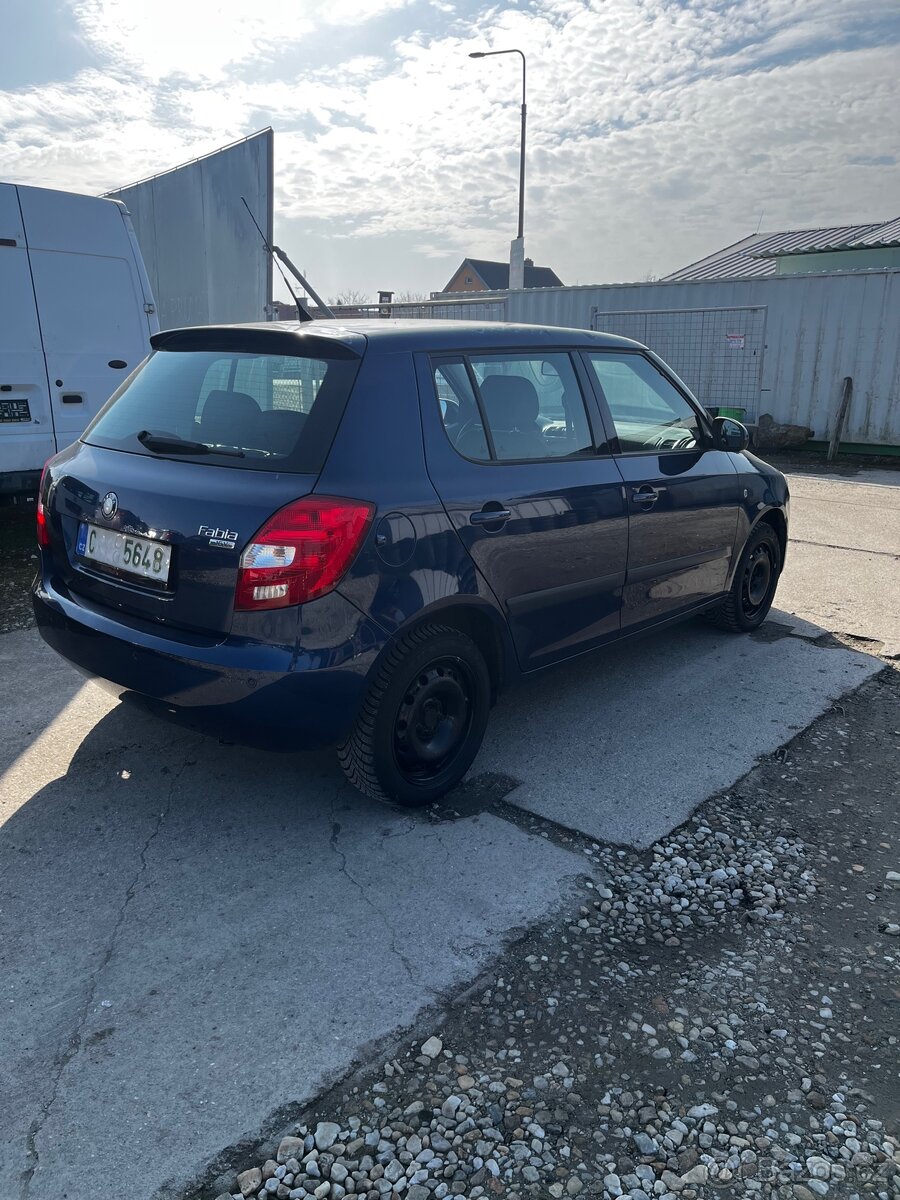 Škoda Fabia 2 - 4