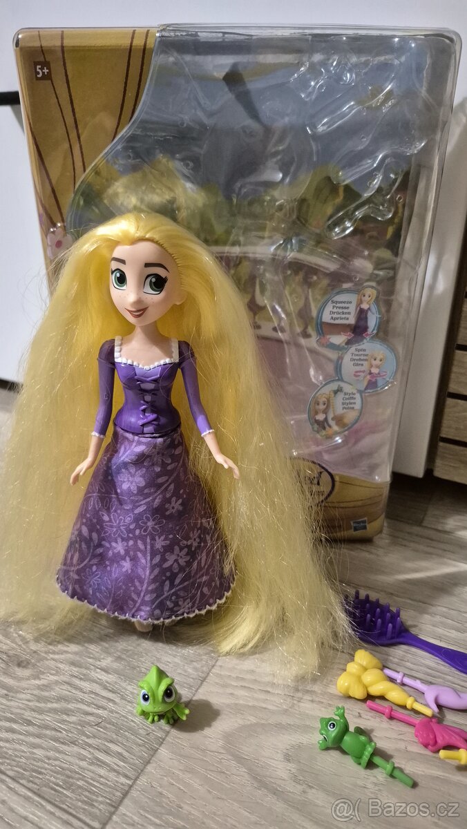 Hasbro táčející Locika - 4