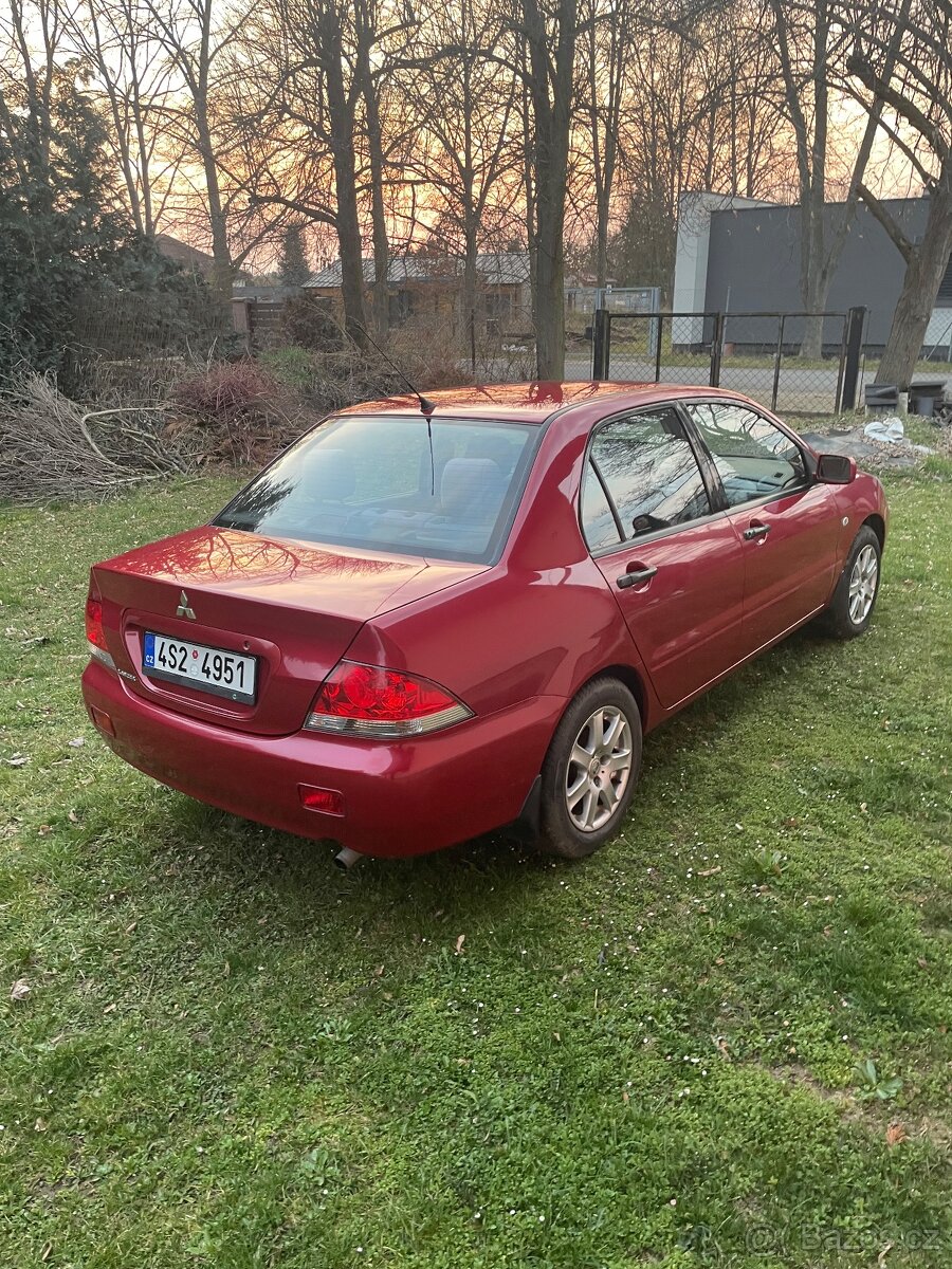 Mitsubishi Lancer 1.6 16V - 4