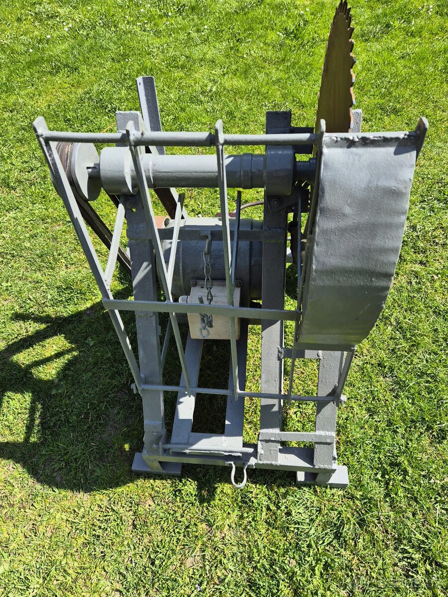 Pila,cirkulárka - 4