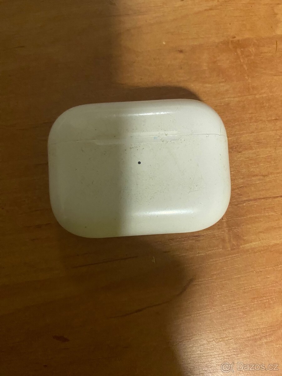 Airpods pro 3 plně funkční - 4