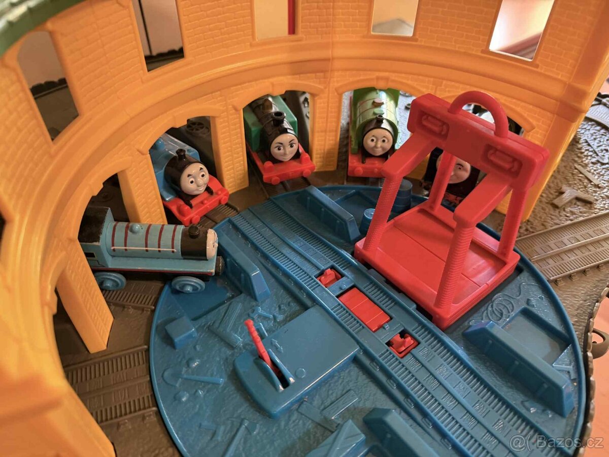 Mašinka Tomáš vláčky,díly,koleje - 4