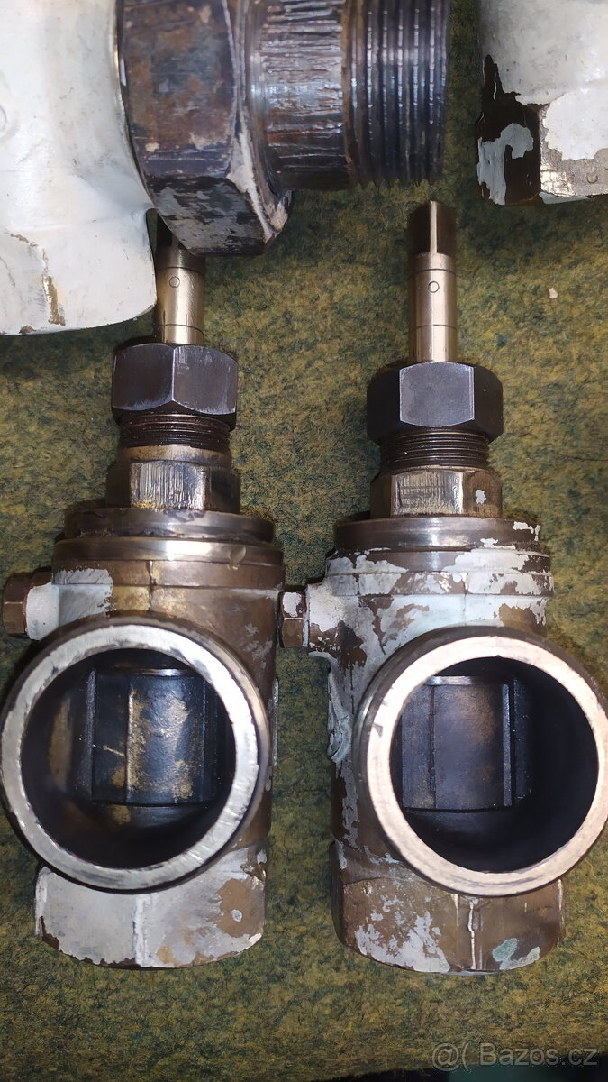 Radiátorový kohout, topenářský kohout, uzávěr topení - 4