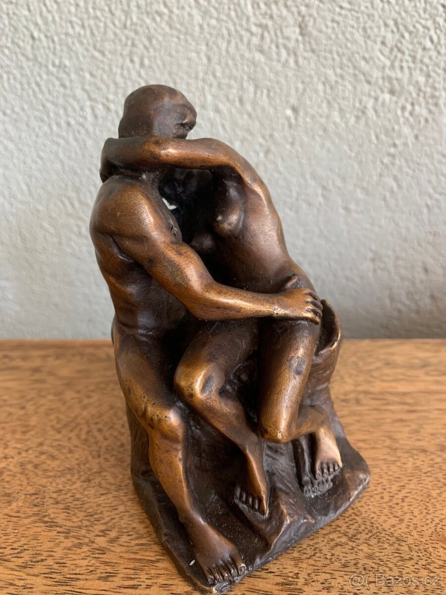 Bronzová socha realizované sochy „Le Baiser“, 15cm - 4