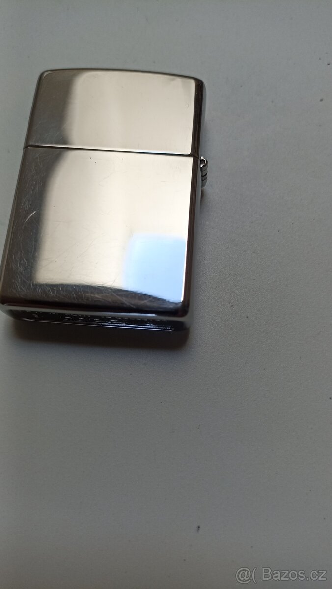 Zippo zapalovač - 4
