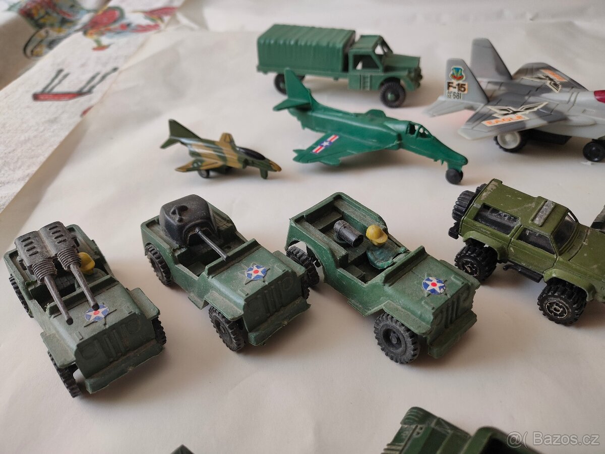Hračky vojenská technika - 4