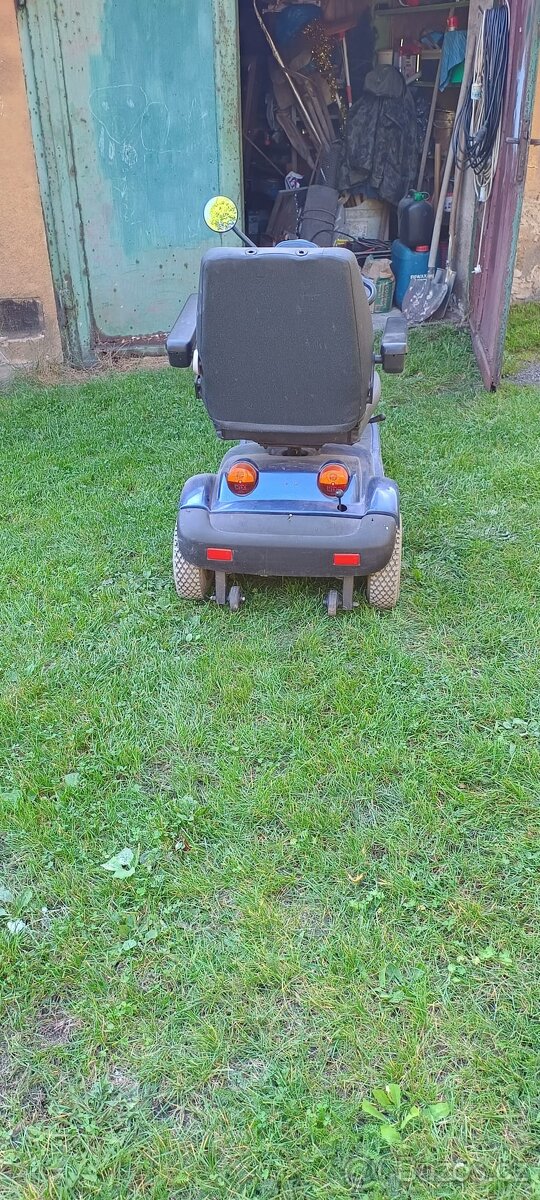 Tříkolka, vozítko - Elektro - 4