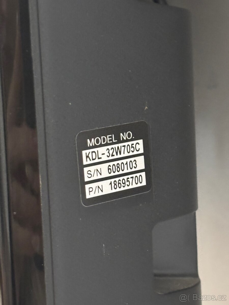 32" Sony Bravia KDL-32W705C- LCD Tv - 4