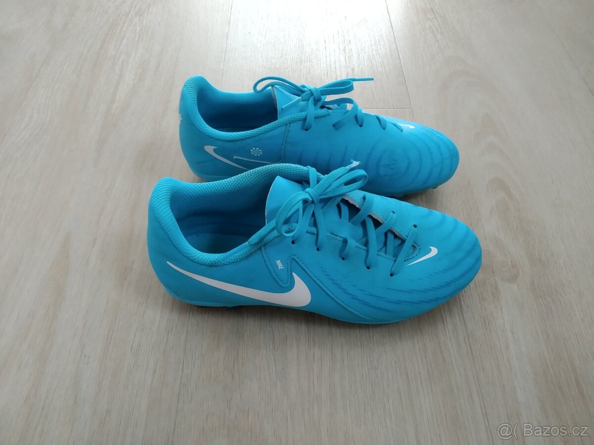 Kopačky zn. Nike vel.35,5 - 4