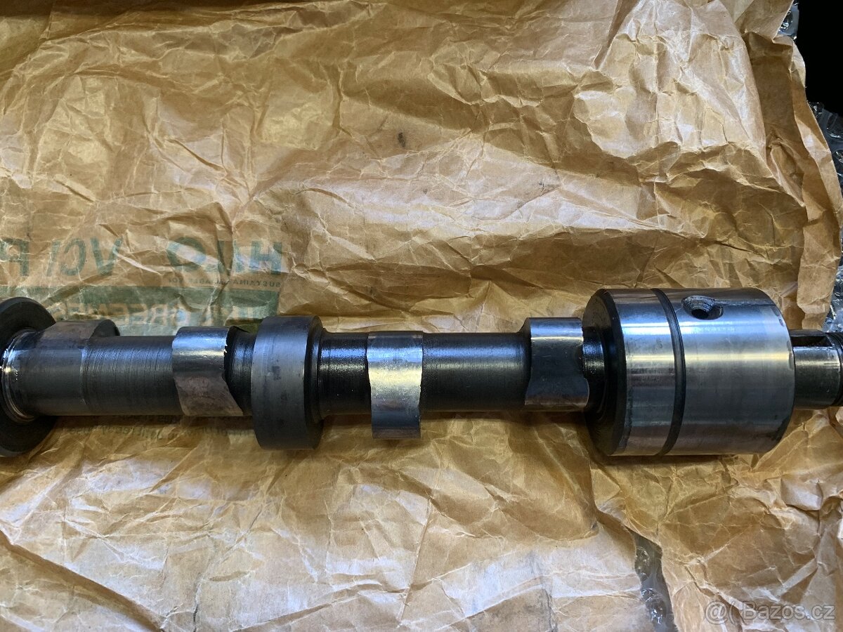 Ostrá váčková hřídel MG MGB - 4