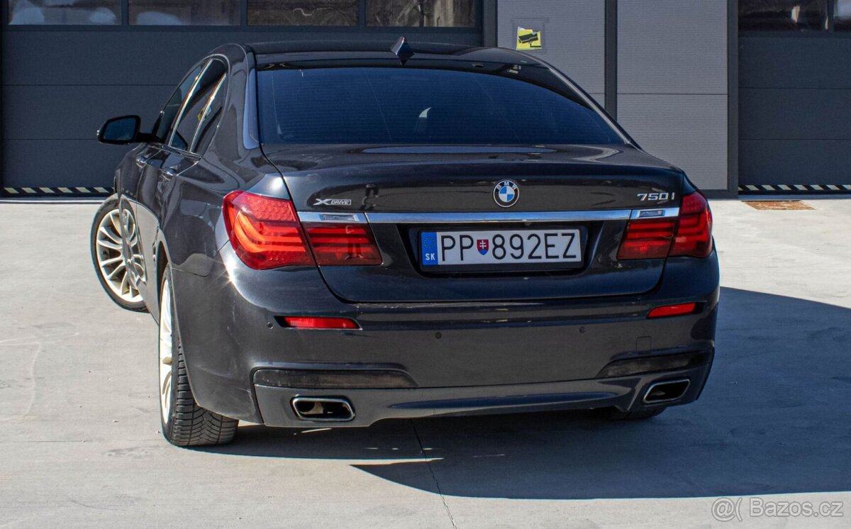 BMW 750i xDrive 2015 - 4