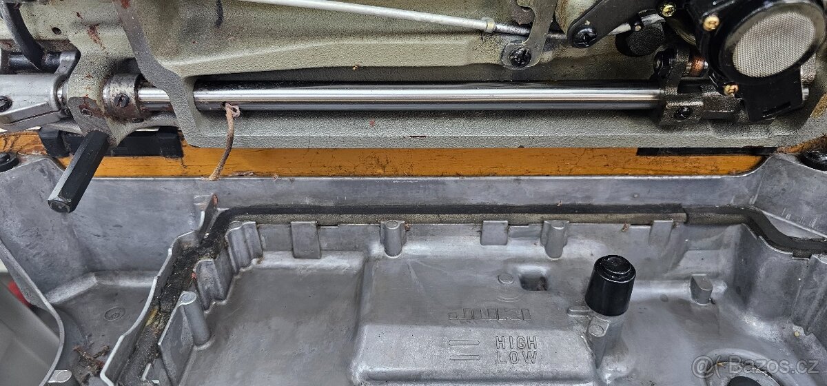 šicí stroj JUKI DLN-5410 - 4