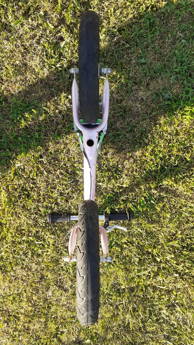 Odrážedlo YUPEE - 4