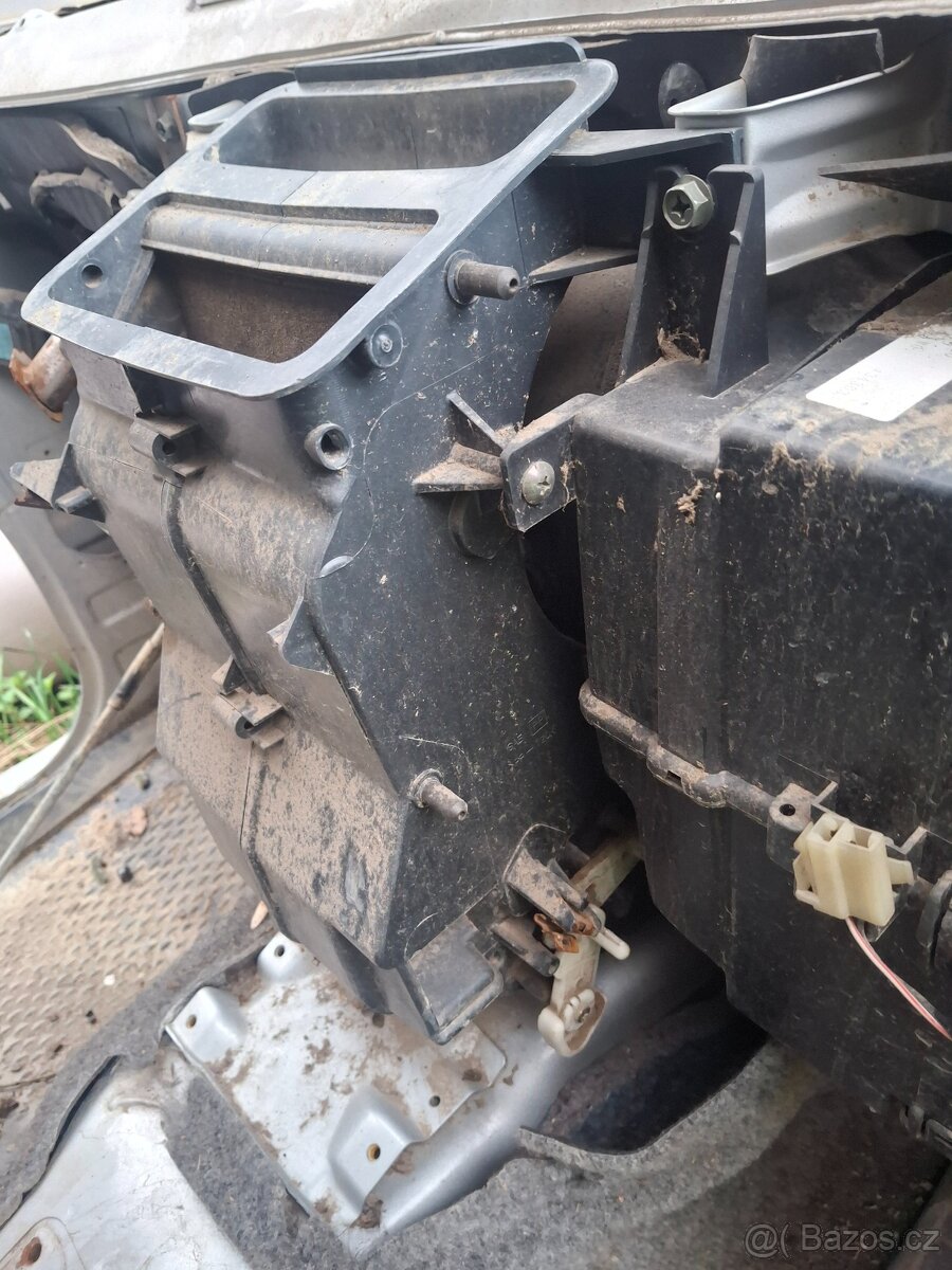 Suzuki jimny 1.3 60kw díly - 4