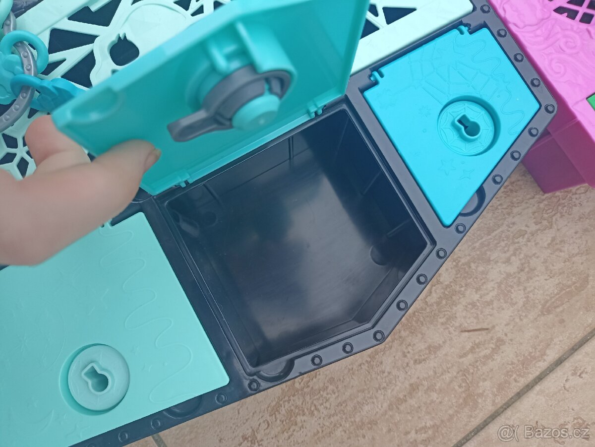 Skříňky Monster High 4ks - 4