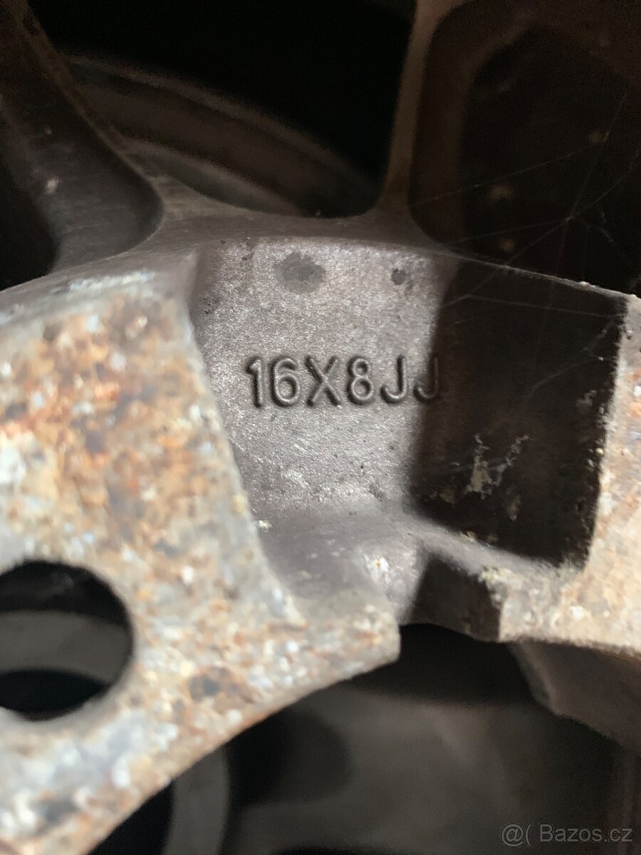 Elektrony Nissan - 4