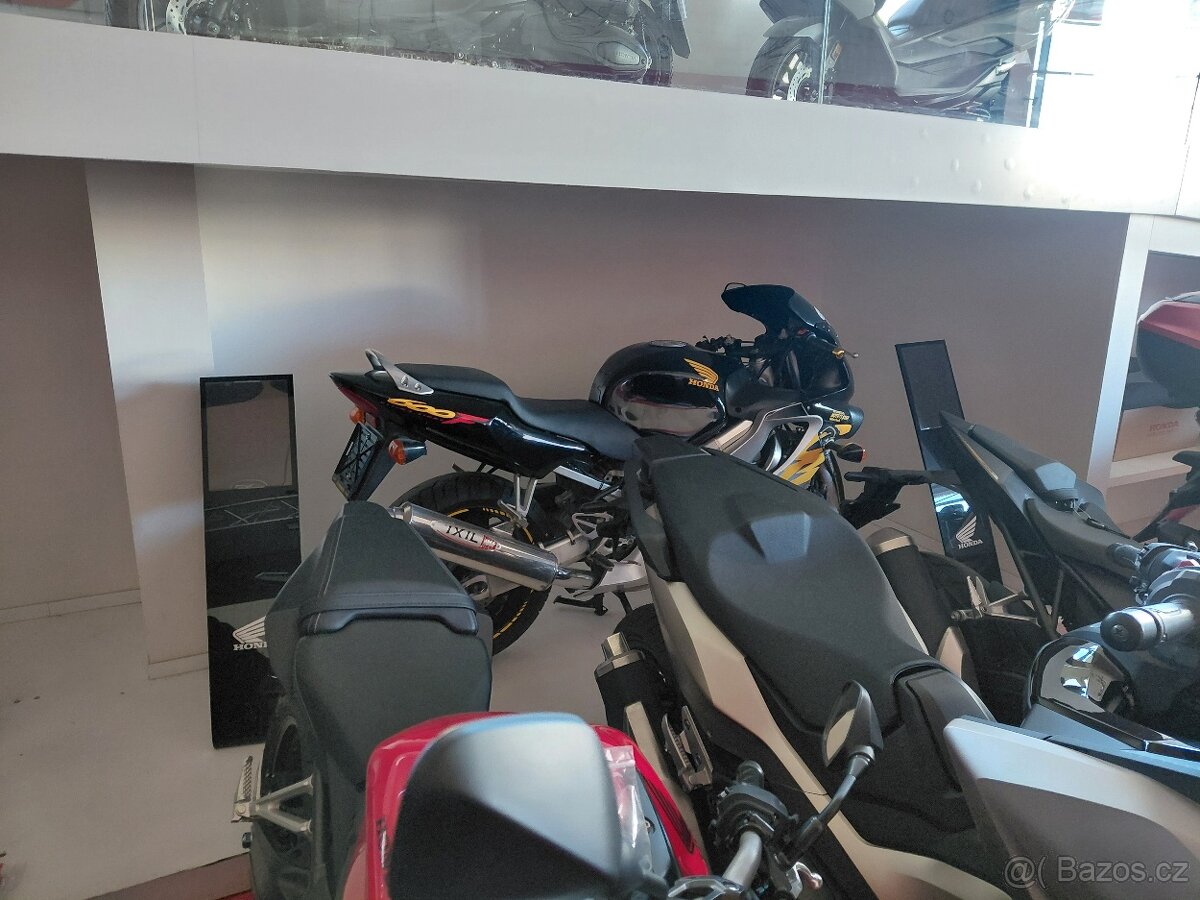 Cbr 600f - 4