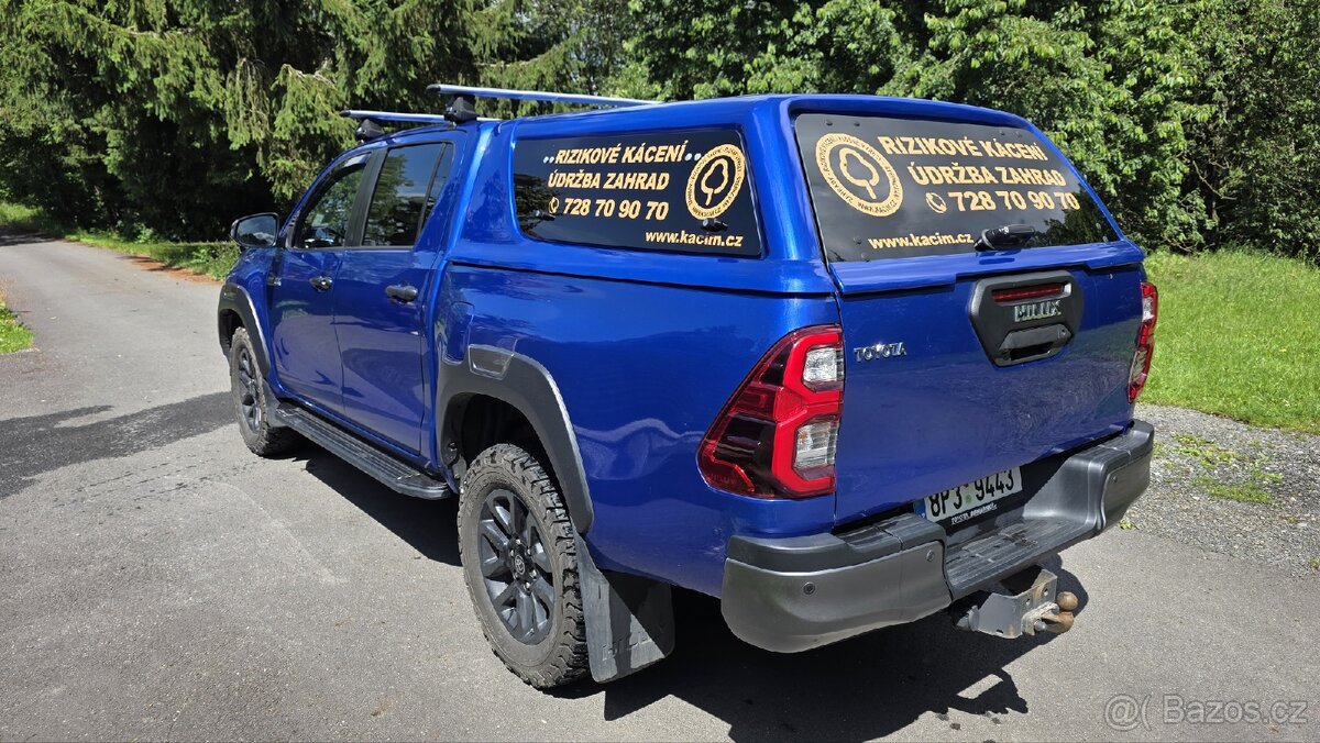 Toyota Hilux invincible - 4