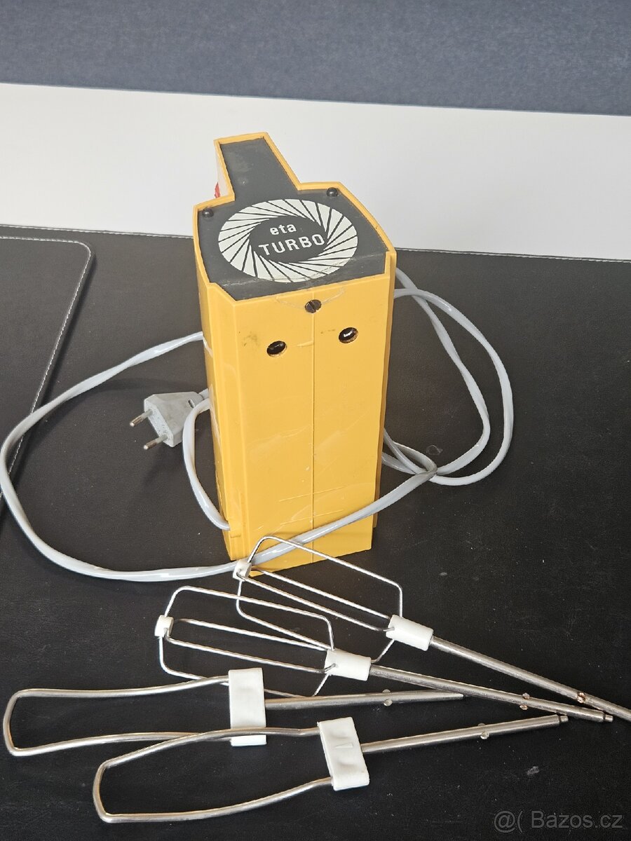 Prodám ruční šlehač Eta - 4