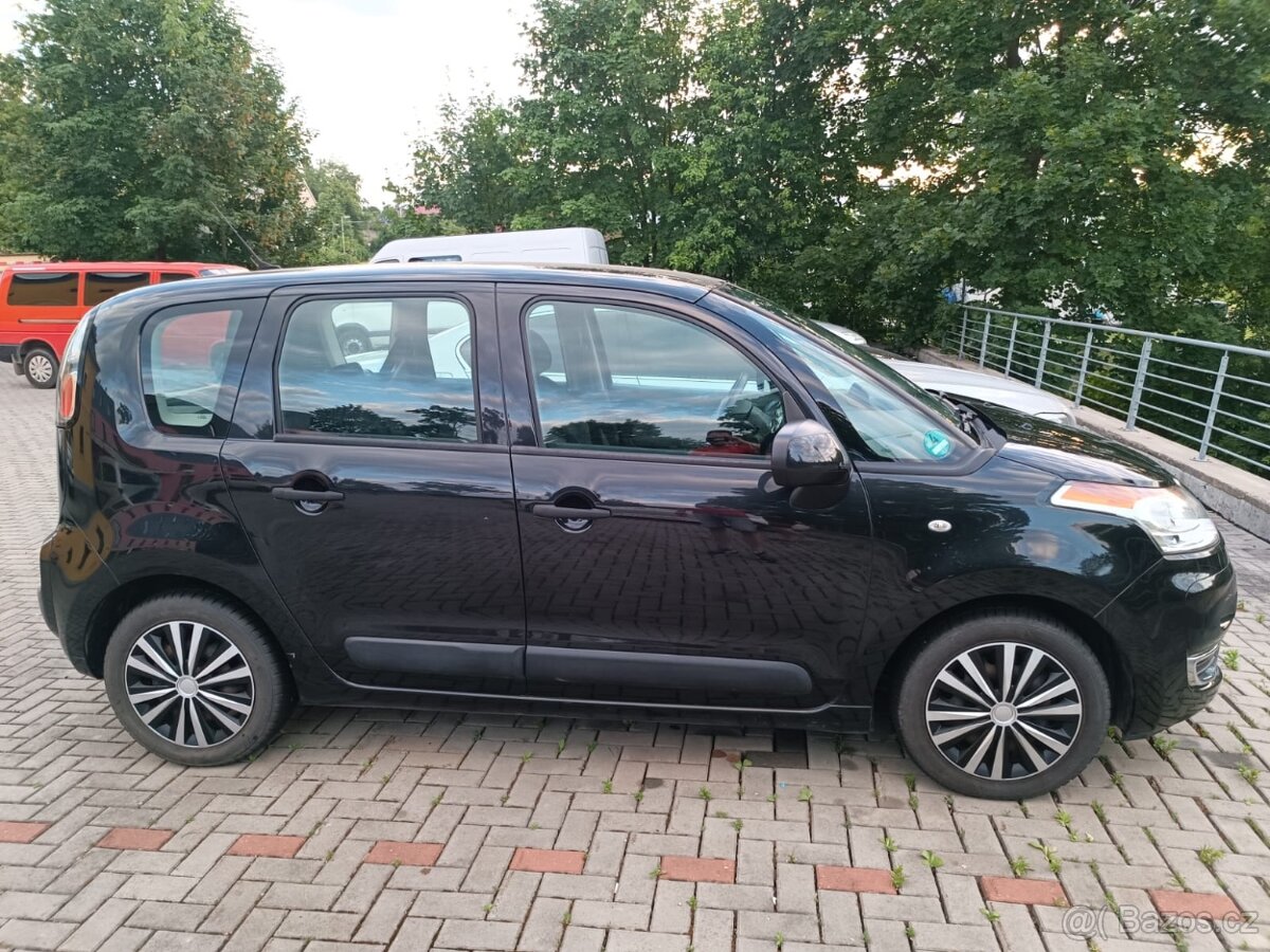 🟢Citroën C3 Picasso 2010 1,6 - 4