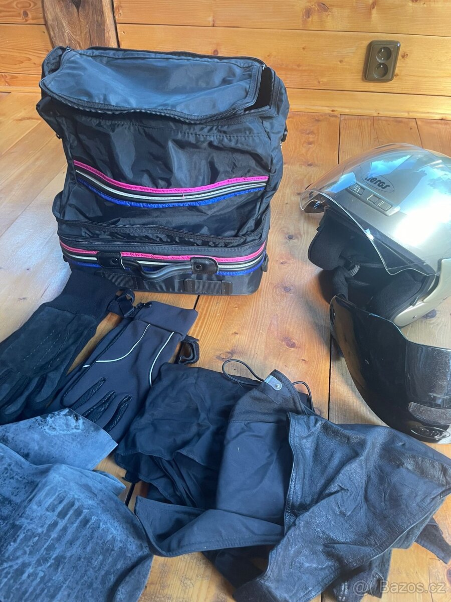 Věci na motorku - 4