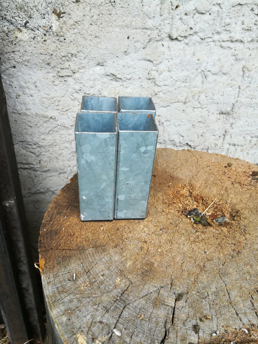 Dřevěné křeslo - 4