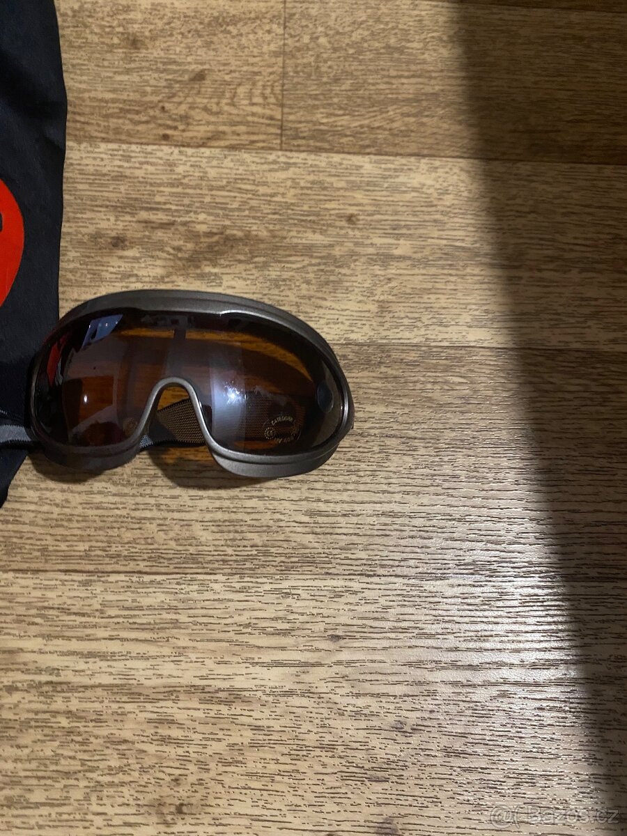 Lyžařská helma - 4