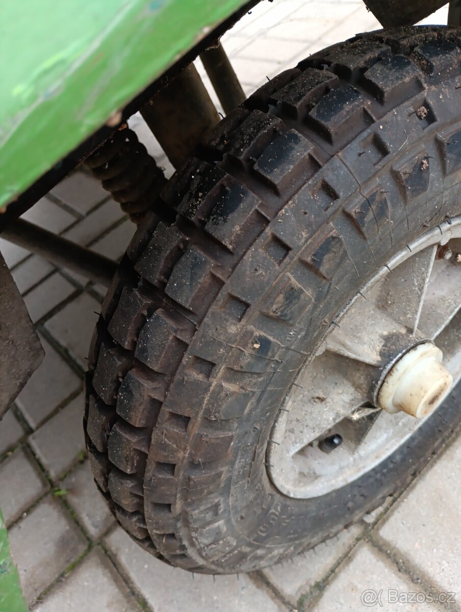 Přívěsný vozík - 4