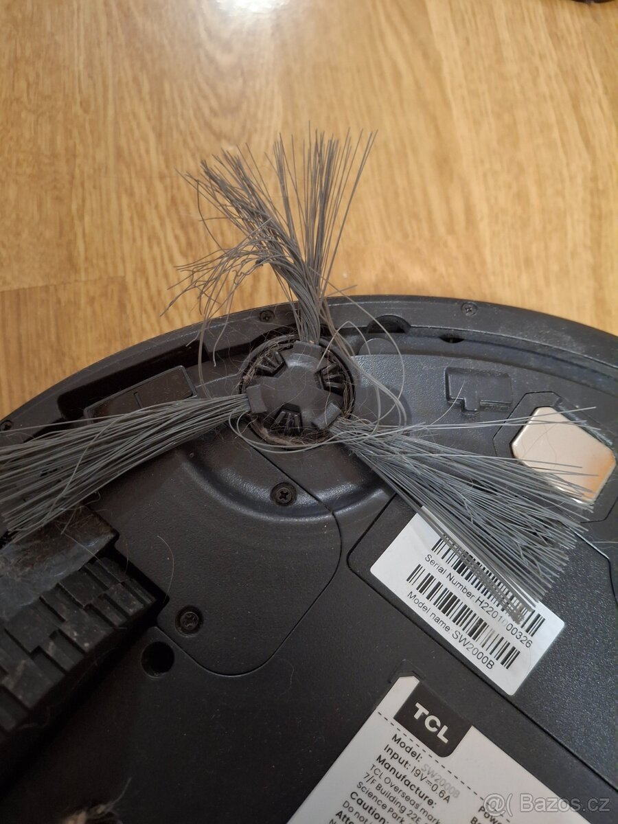 Robotický vysavač TCL - 4