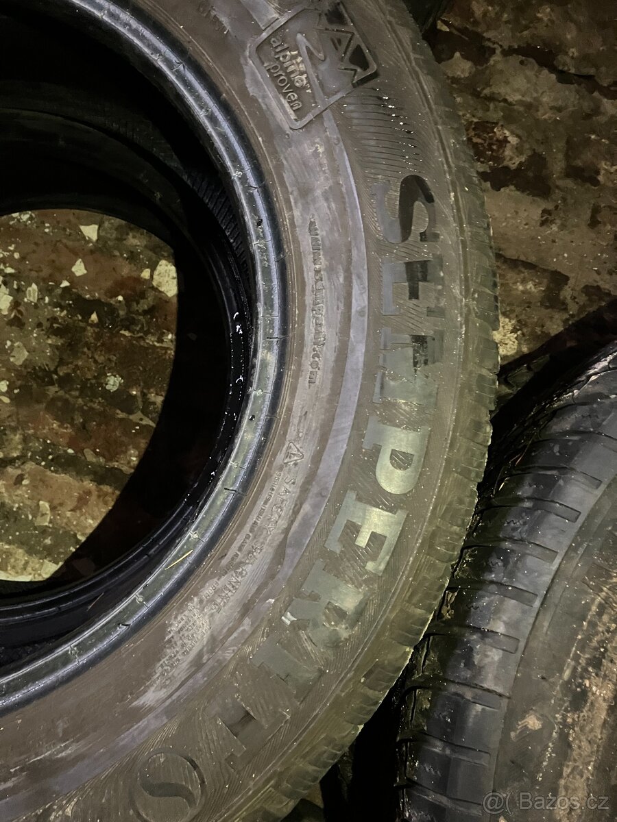 2ks zimní SEMPERIT MASTER-GRIP 2 235/60R16 - 4