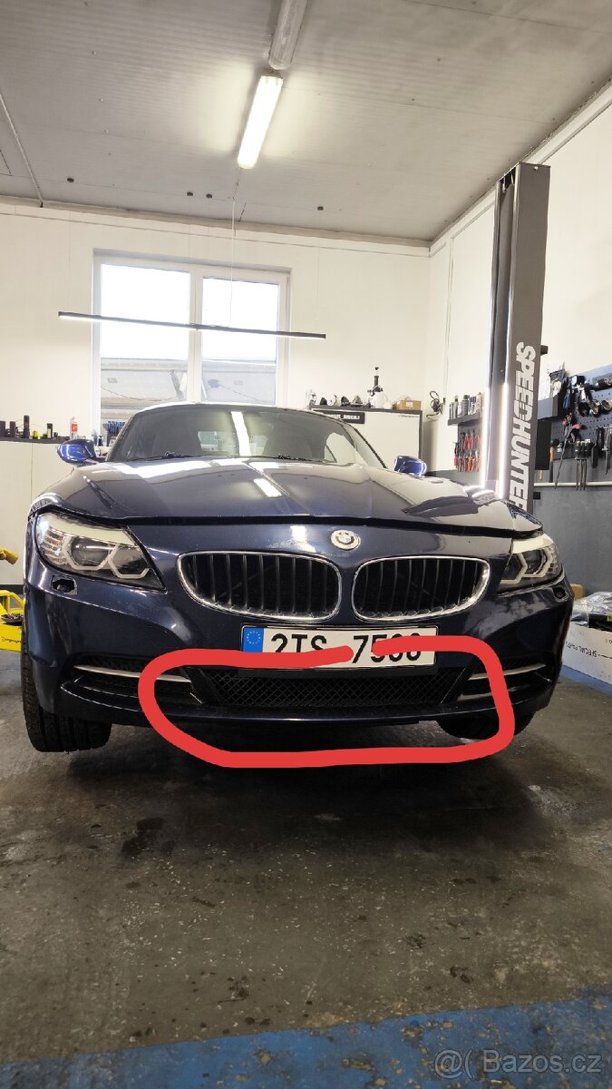 Mřížka předního nárazníku BMW E89 Z4 OEM - nová - 4