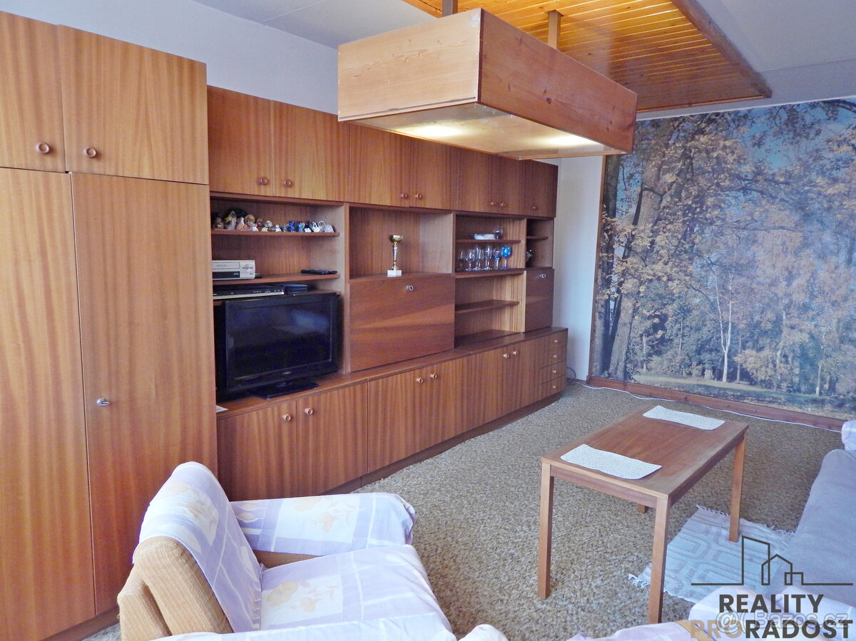 Hustopeče, prodej bytu v OV 4+1 s balkonem - 4