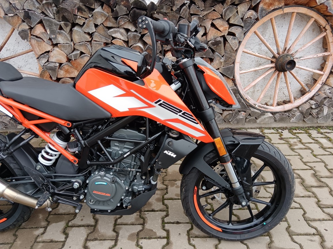 KTM 125 DUKE - 4