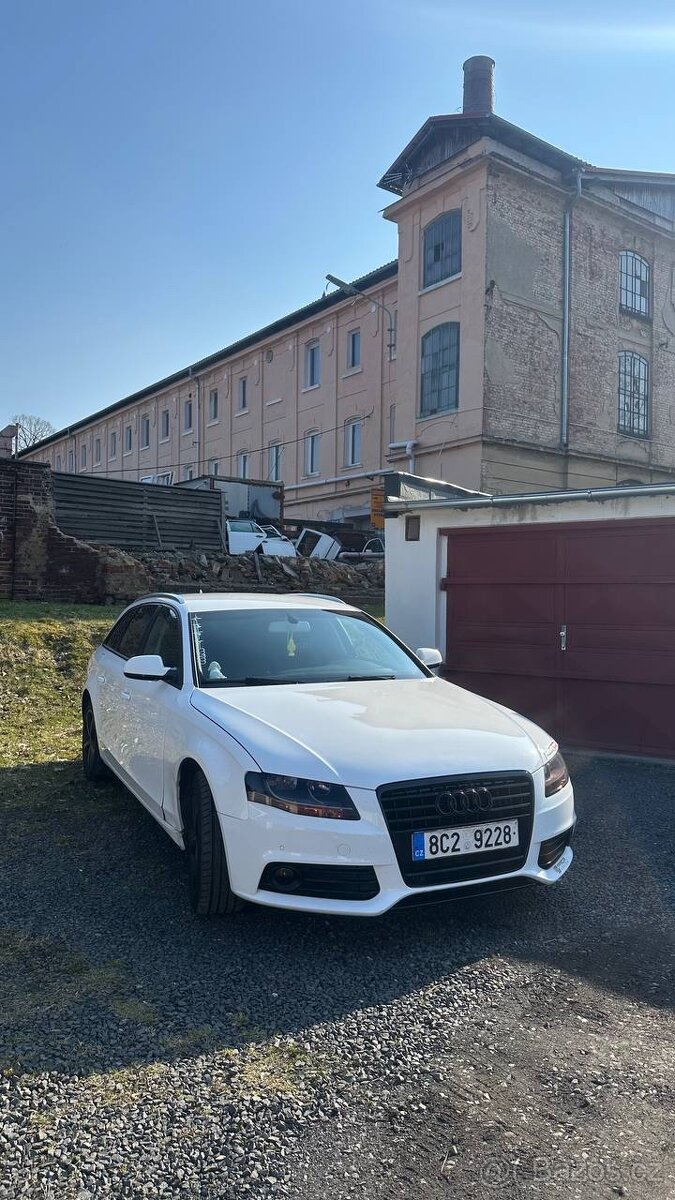 Audi a4b8 - 4