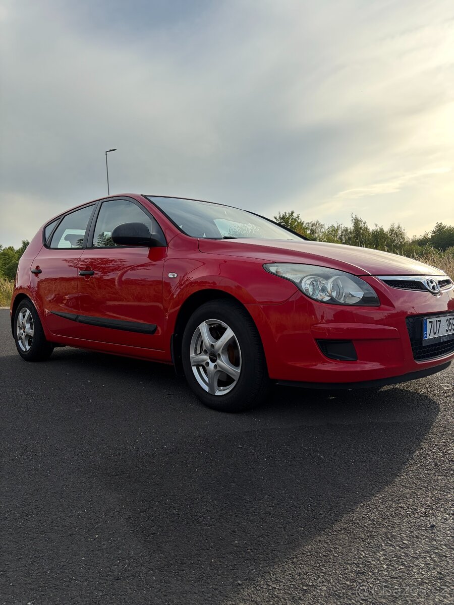 Hyundai i30 FD 1.4 CVVT - 4