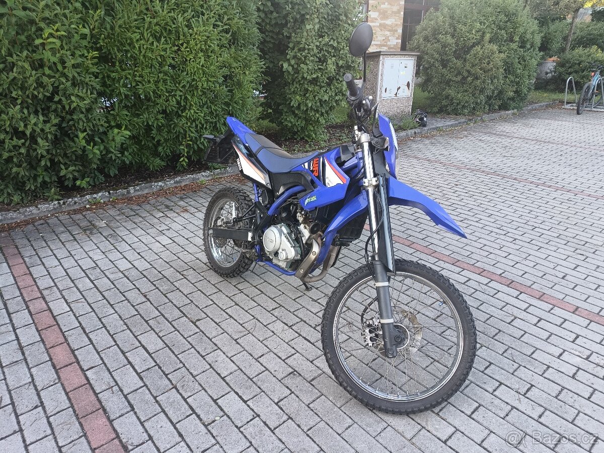 Yamaha WR 125 R