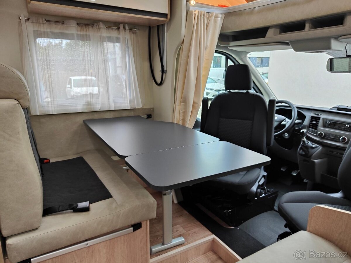 obytný polointegrovany vůz Giottiline Siena 395 pro 5 os. - 4