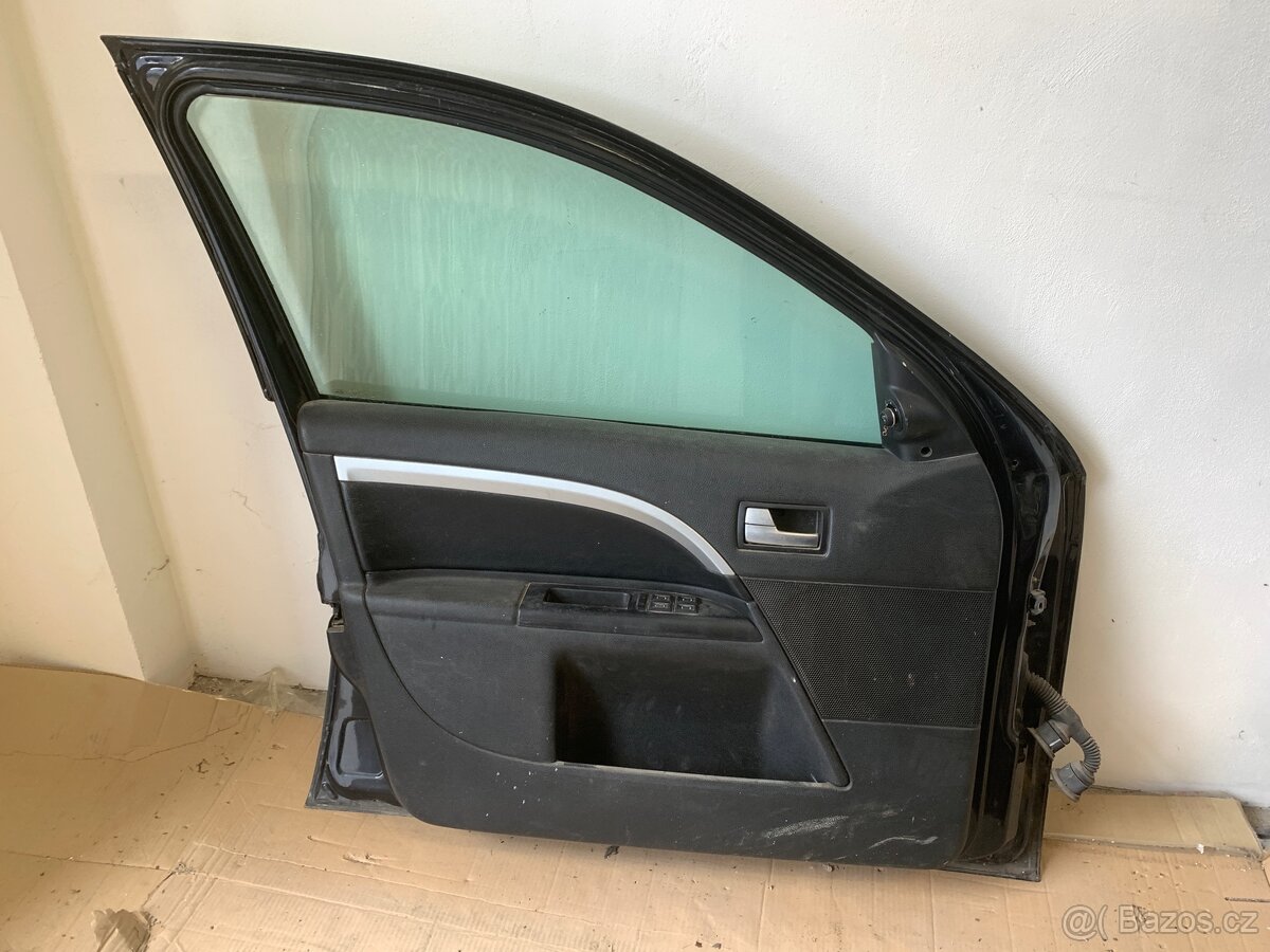 Ford Mondeo Mk3 2004 combi, dveře - 4