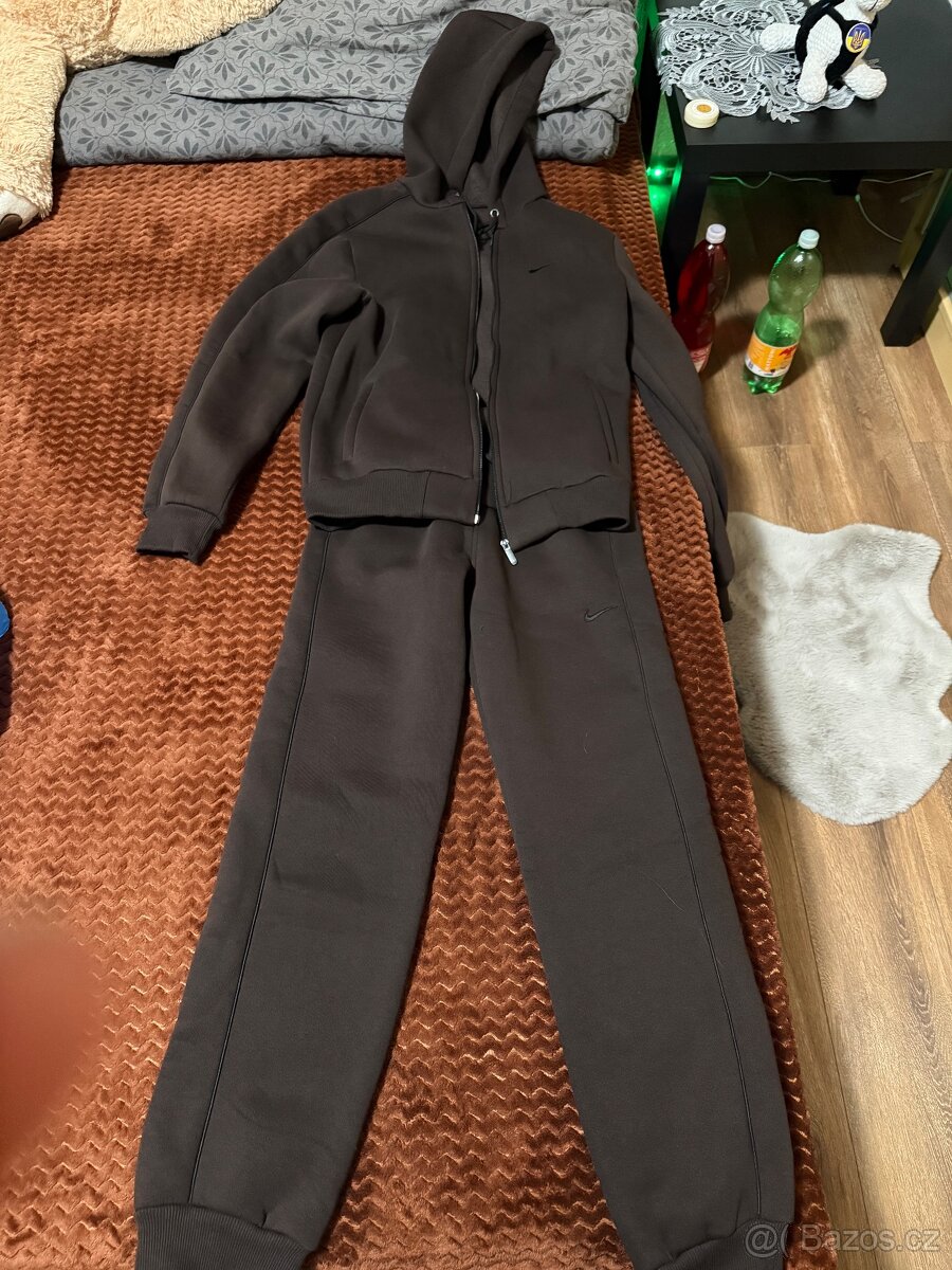 Nike tepláková souprava – NOVÁ, nenošená - 4