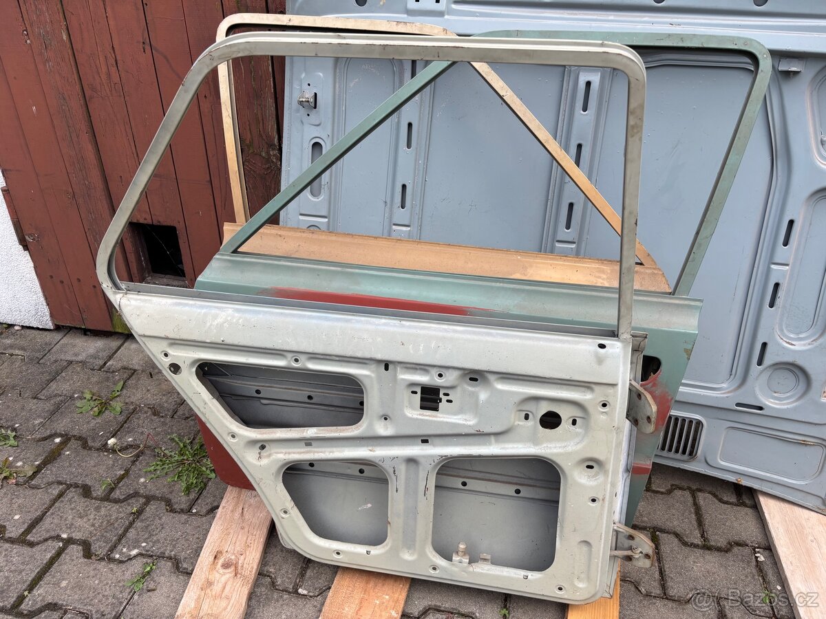 Díly karoserie Škoda 120 - 4