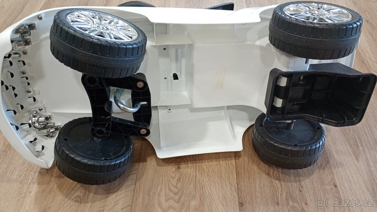 Dětské odrážedlo Bentley - 4