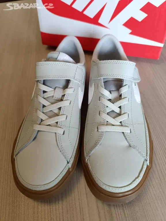 Nové dětské boty kůže Nike, vel.35 - 4